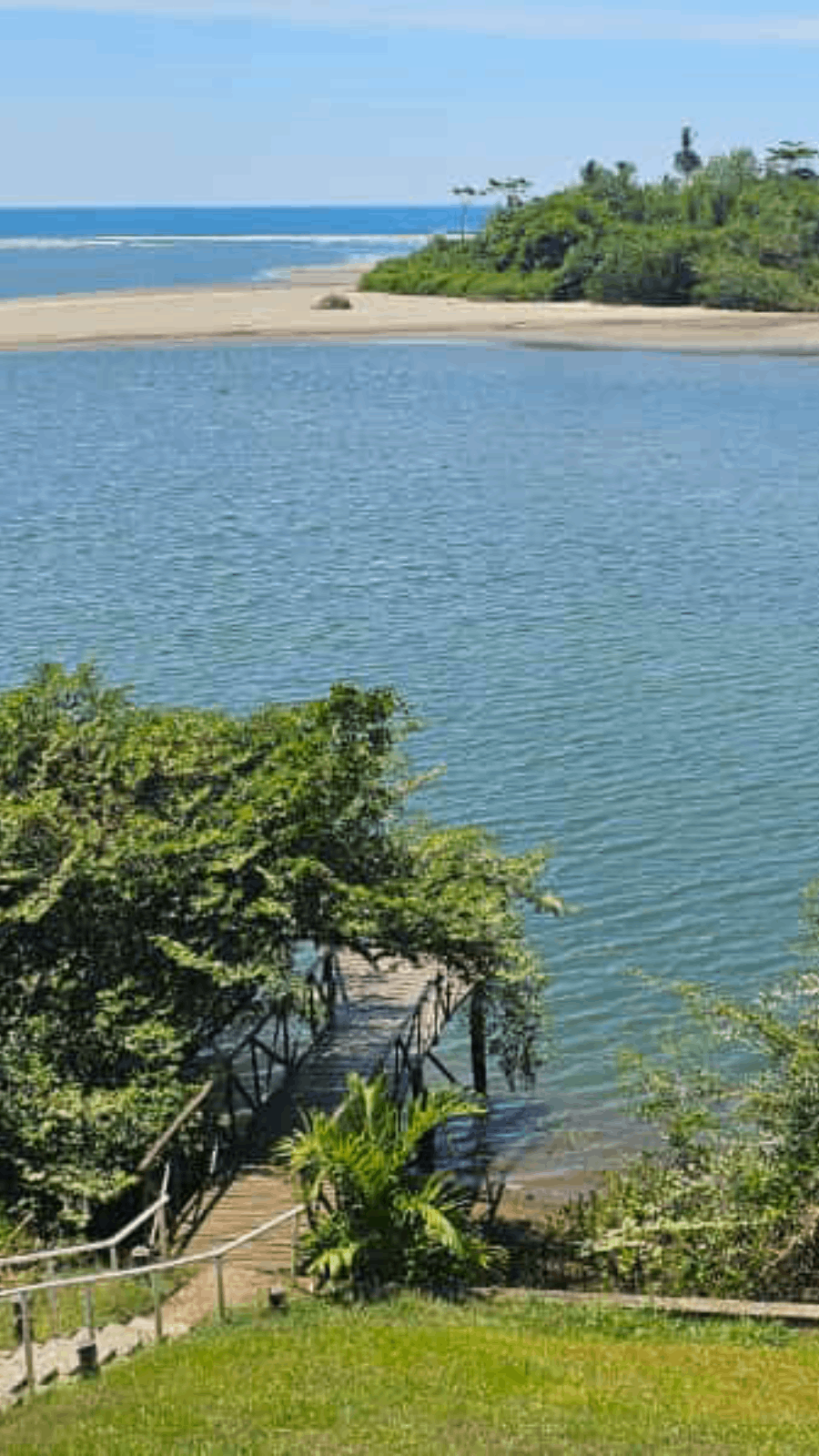 Casa-Caletas-Estero-vert